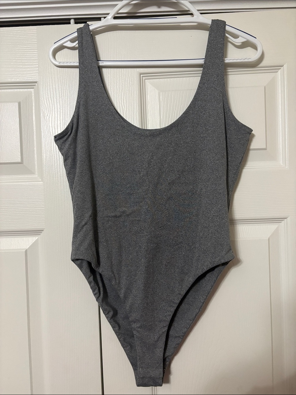 Heart & Hips Gray Scoop Neck Bodysuit